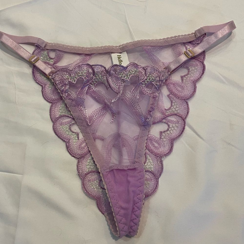 Hello LA Girl Lilac Lace Panties Size Medium